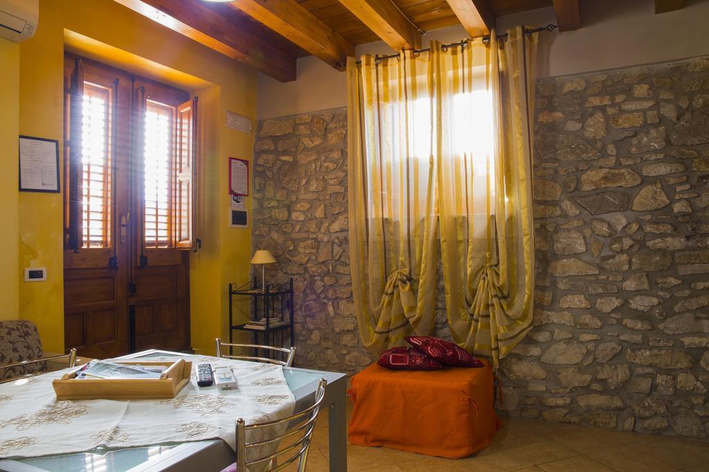 Casa Vacanze Caccamo Santa Lucia Villa Eksteriør bilde